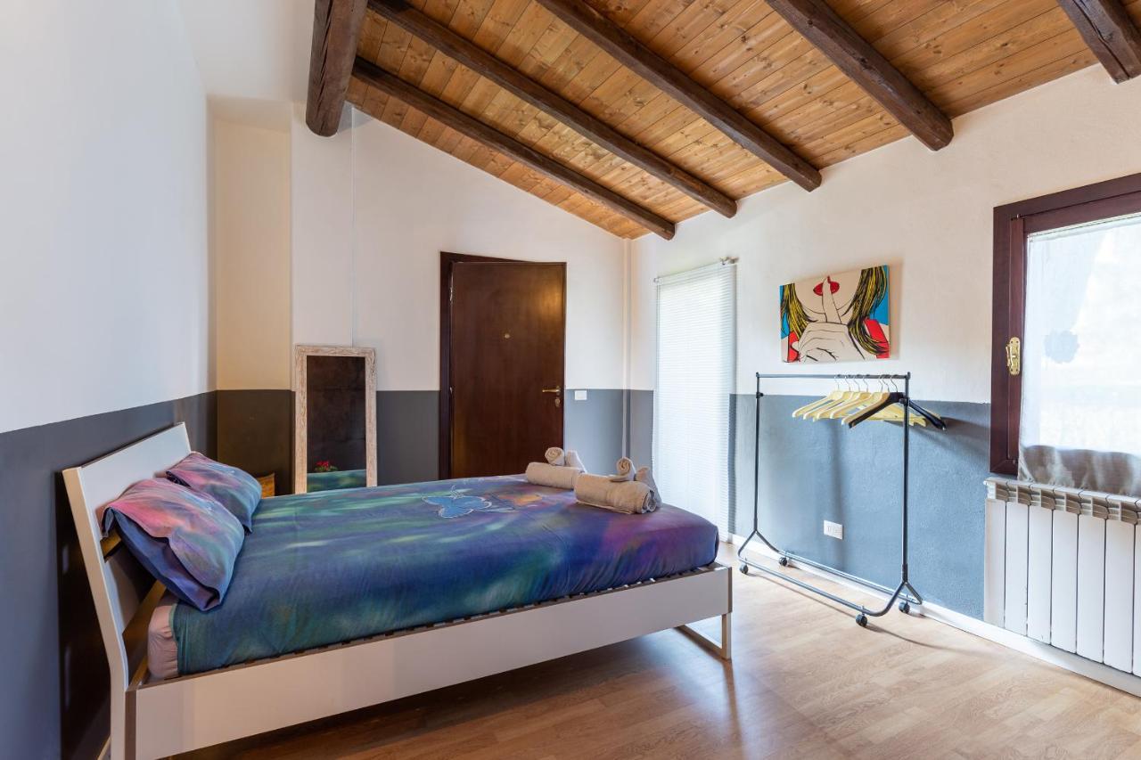 Bed and Breakfast Cascina cattabreghetta Pombia Esterno foto