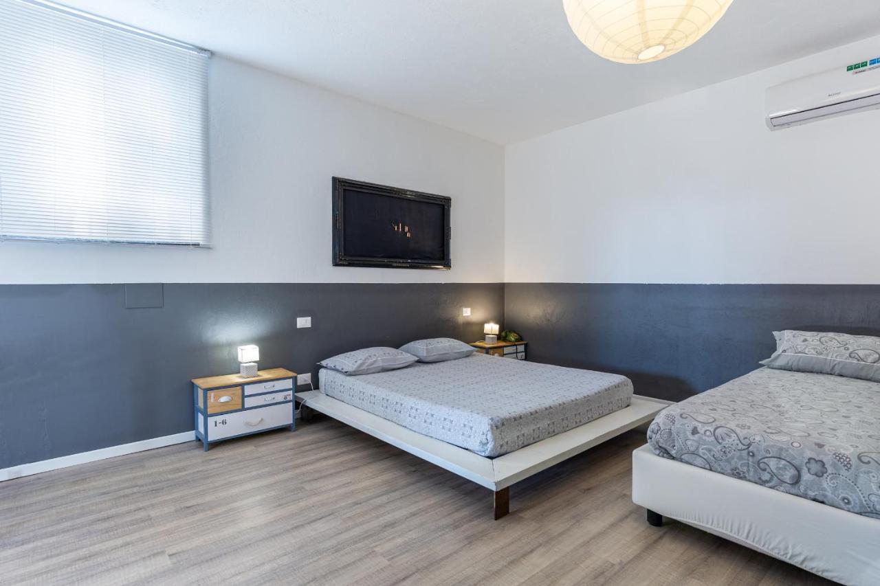 Bed and Breakfast Cascina cattabreghetta Pombia Esterno foto