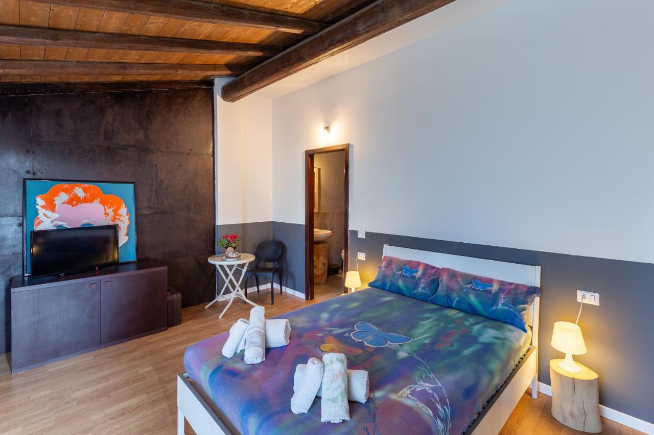 Bed and Breakfast Cascina cattabreghetta Pombia Esterno foto